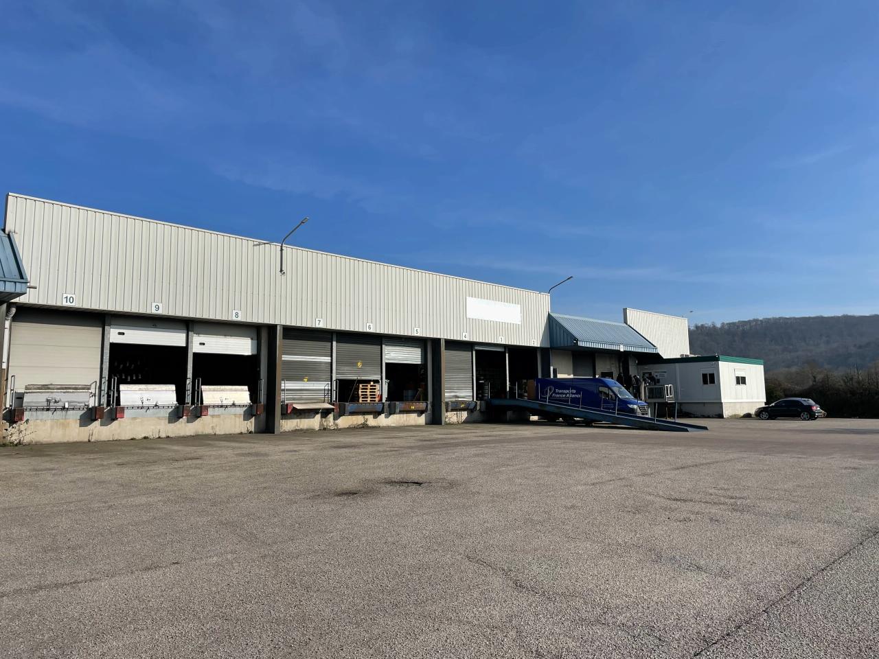 Local d'activité Saint-Étienne-du-Rouvray 2000m² Location local d'activité Saint-Étienne-du-Rouvray Seine-Maritime OLACT2530291 3